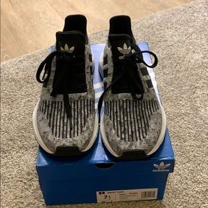 Adidas swift runs